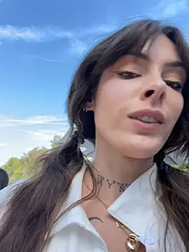 bunnierotten online show from February 25, 7:45 pm