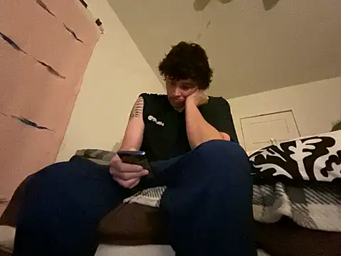 Snapshot of almighty_d chatting on January 16, 4:17 am almighty d online show from January 16, 4:17 am