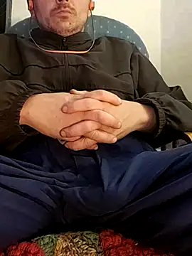 Snapshot of almighty_d chatting on February 23, 8:28 am almighty d online show from February 23, 8:28 am