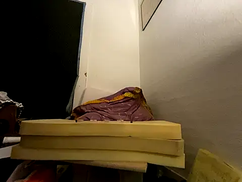 Snapshot of almighty_d chatting on September 13, 4:56 am almighty d online show from September 13, 4:56 am