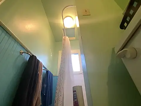 Snapshot of almighty_d chatting on October 4, 12:08 am almighty d online show from October 4, 12:08 am