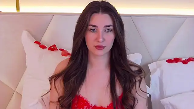 KiraBarlows online show from February 14, 6:51 pm