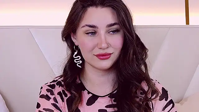 KiraBarlows online show from February 27, 10:42 pm