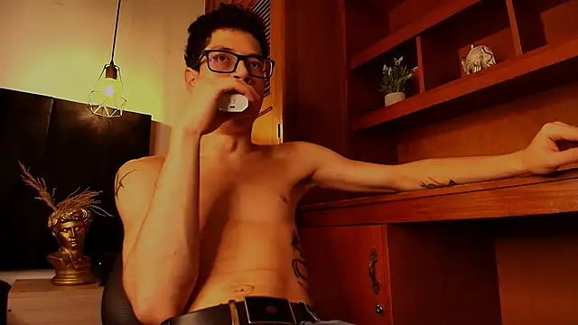 wolfandsky online show from October 9, 11:41 am