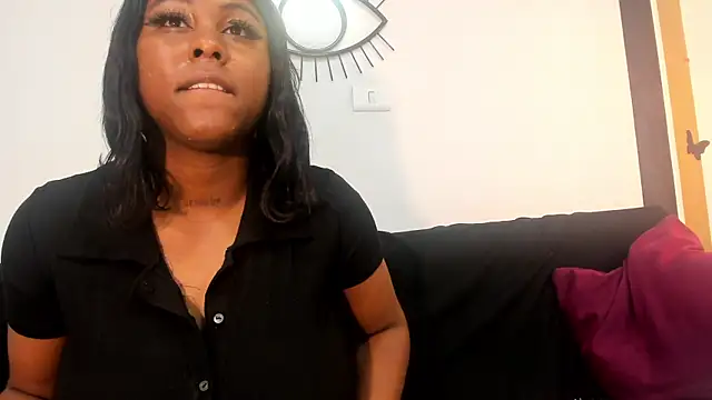 Snapshot of yelicampbell chatting on January 26, 3:25 pm yelicampbell online show from January 26, 3:25 pm