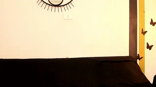 Snapshot of yelicampbell chatting on February 5, 3:23 am yelicampbell online show from February 5, 3:23 am