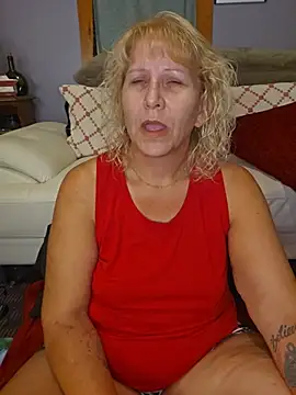 Badgirlpr2 online show from July 31, 5:18 am