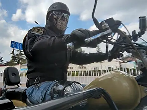 Issac6592 online show from January 30, 6:56 am