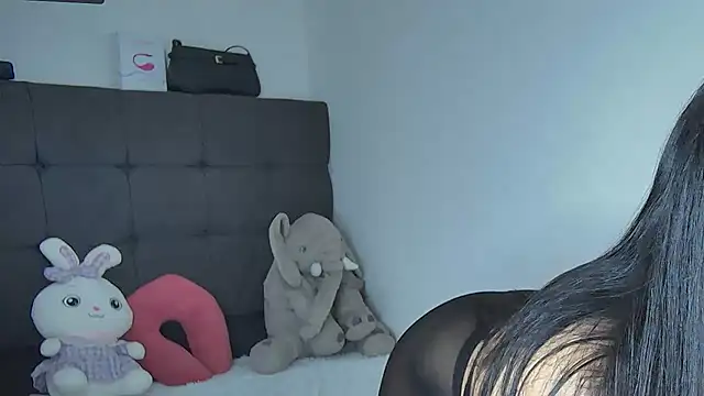 AmandaBrooks 18 online show from February 16, 4:32 pm