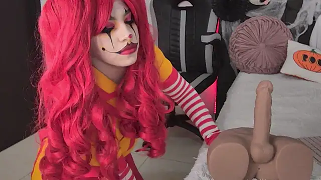 AmandaBrooks 18 online show from November 1, 4:58 am