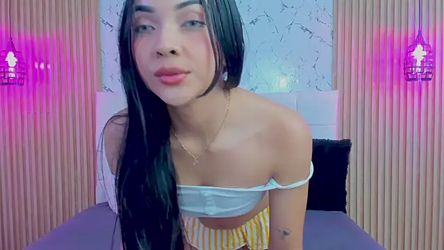Snapshot of GABRIELAM_MS chatting on January 21, 3:26 am GABRIELAM MS online show from January 21, 3:26 am