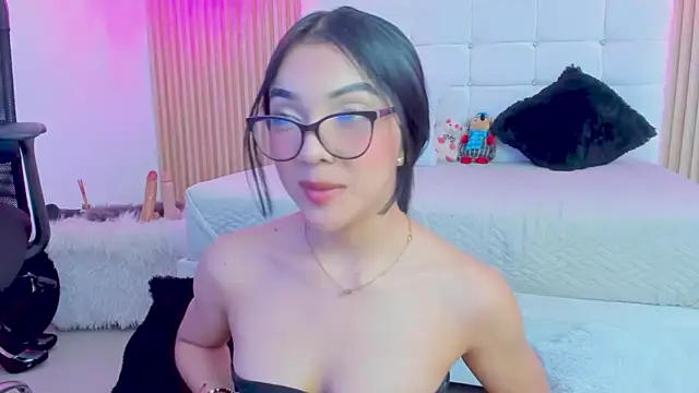 Snapshot of GABRIELAM_MS chatting on January 28, 10:56 pm GABRIELAM MS online show from January 28, 10:56 pm
