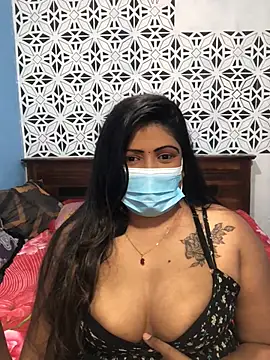 Snapshot of Lovely_WINDI chatting on May 18, 7:52 pm Lovely WINDI online show from May 18, 7:52 pm