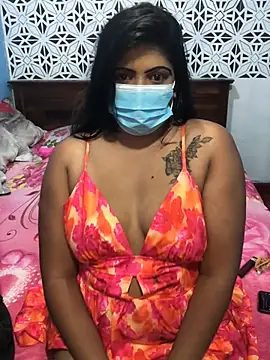 Snapshot of Lovely_WINDI chatting on May 25, 5:52 pm Lovely WINDI online show from May 25, 5:52 pm