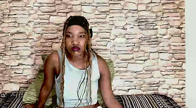 EroticSexyPrada online show from February 26, 4:36 am