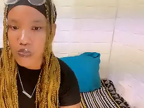 EroticSexyPrada online show from March 15, 11:51 am