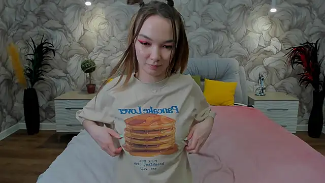 SusannJohnson online show from March 17, 9:12 am