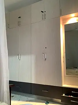 madell online show from October 31, 2:34 am