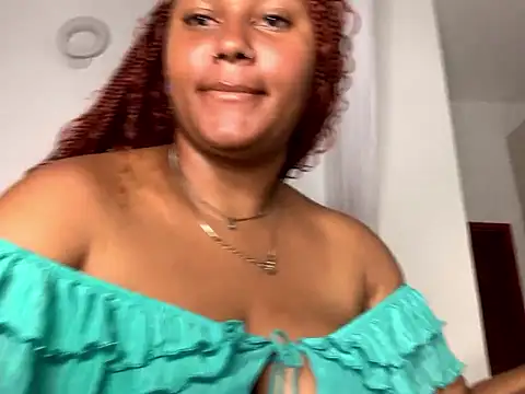 Snapshot of madell chatting on May 16, 2:19 am madell online show from May 16, 2:19 am