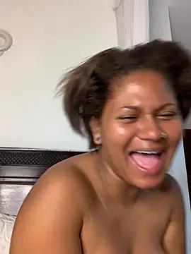 madell online show from July 3, 2:29 am