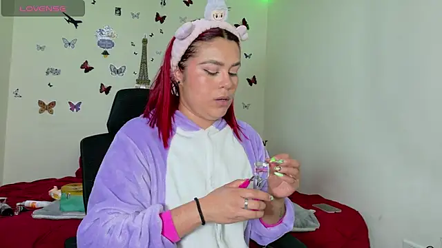 Sophie new25 online show from April 29, 11:36 am