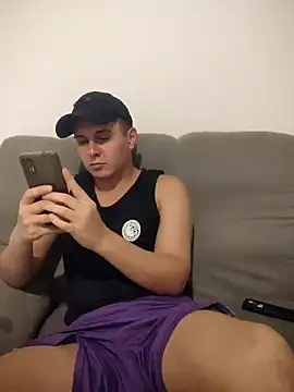 Snapshot of caiogostoso chatting on February 11, 11:12 pm caiogostoso online show from February 11, 11:12 pm