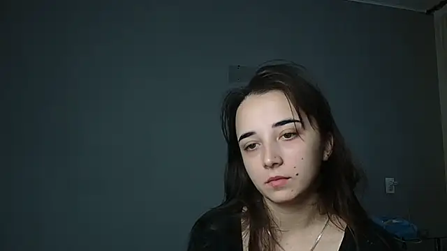 Eva Gloryy online show from November 18, 10:20 am