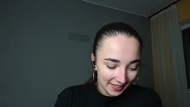 Eva Gloryy online show from April 28, 7:41 pm