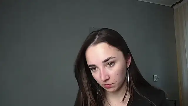 Eva Gloryy online show from May 4, 4:03 pm