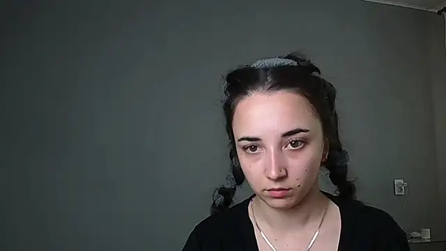 Snapshot of Eva_Gloryy chatting on May 24, 10:20 am Eva Gloryy online show from May 24, 10:20 am