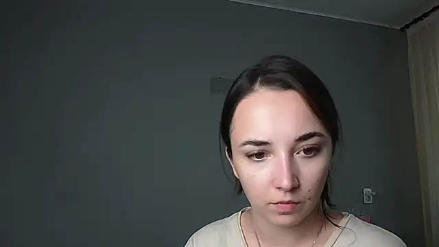 Snapshot of Eva_Gloryy chatting on June 11, 3:21 pm Eva Gloryy online show from June 11, 3:21 pm