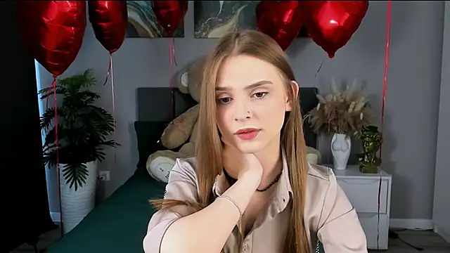 Snapshot of JinxTonks chatting on March 4, 8:35 am JinxTonks online show from March 4, 8:35 am