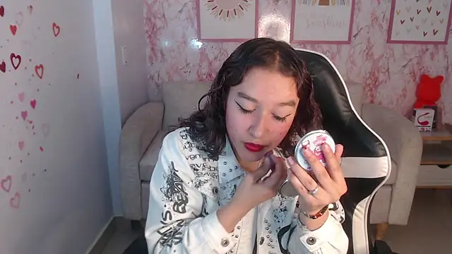 kassandra ch  online show from March 14, 4:19 pm