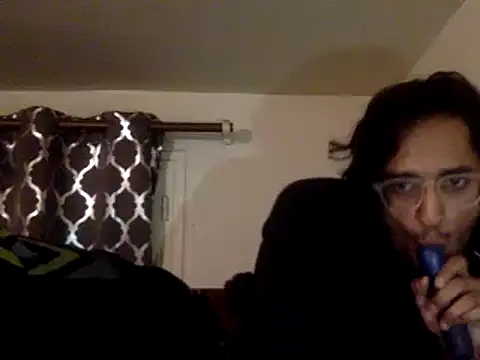 Snapshot of Abdullah07Maxxi chatting on January 17, 7:27 pm Abdullah07Maxxi online show from January 17, 7:27 pm