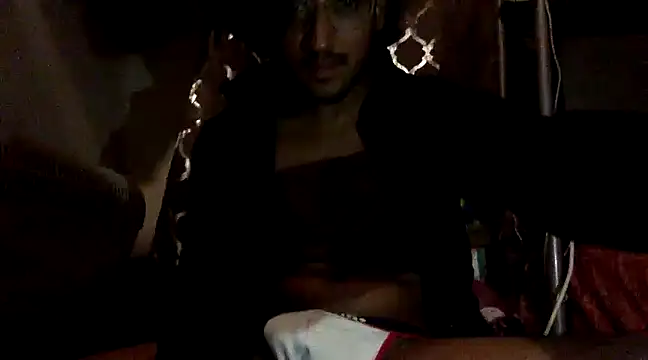 Snapshot of Abdullah07Maxxi chatting on January 19, 6:10 pm Abdullah07Maxxi online show from January 19, 6:10 pm