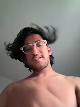 Snapshot of Abdullah07Maxxi chatting on January 21, 4:27 pm Abdullah07Maxxi online show from January 21, 4:27 pm