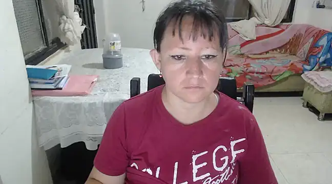 Yohis Kiut25 online show from March 5, 4:02 am