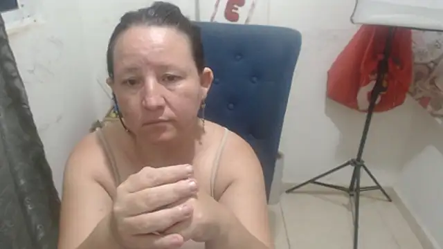 Snapshot of Yohis_Kiut25 chatting on July 10, 7:01 am Yohis Kiut25 online show from July 10, 7:01 am