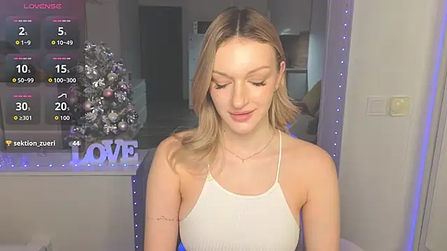 MargaretSweet1 online show from December 18, 10:16 pm