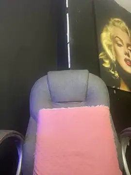 viktoria davis  online show from October 28, 12:58 am