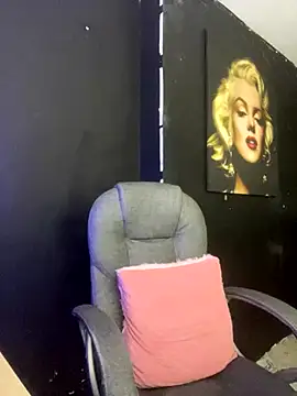 viktoria davis  online show from November 17, 11:54 pm