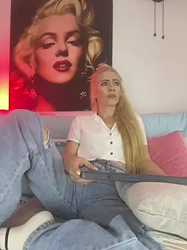 viktoria davis  online show from May 31, 12:19 am