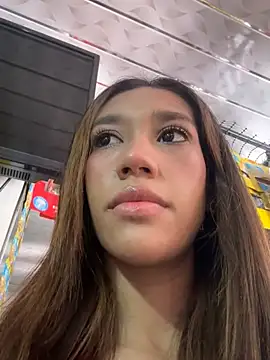 Snapshot of zoe_storm chatting on January 23, 7:29 pm zoe storm online show from January 23, 7:29 pm