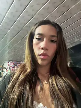 Snapshot of zoe_storm chatting on February 4, 9:41 pm zoe storm online show from February 4, 9:41 pm