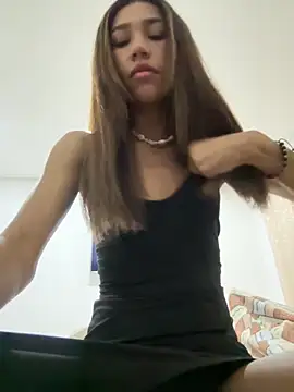 Snapshot of zoe_storm chatting on February 18, 1:43 am zoe storm online show from February 18, 1:43 am