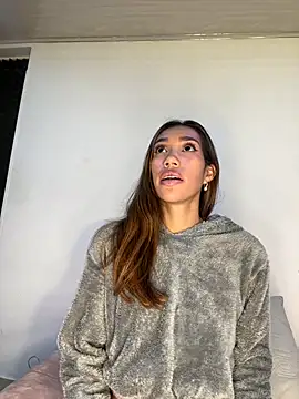 Snapshot of zoe_storm chatting on September 22, 11:18 pm zoe storm online show from September 22, 11:18 pm