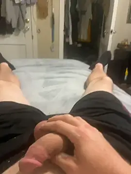 Snapshot of biggzee6 chatting on November 27, 11:23 am biggzee6 online show from November 27, 11:23 am