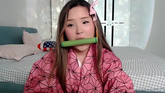 Minamin 20 online show from February 13, 7:21 pm