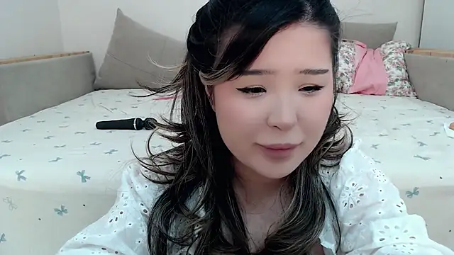 Minamin 20 online show from May 2, 11:21 pm