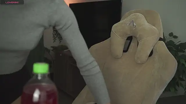 Snapshot of DakotaaJohnnson chatting on October 20, 11:54 am DakotaaJohnnson online show from October 20, 11:54 am